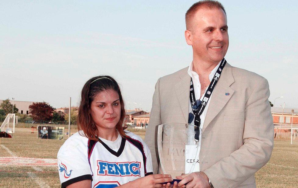 Logica Fenici in trionfo Il Rose Bowl è di Ferrara 