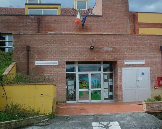 A Pescia nessun finanziamento dal governo alle scuole, è polemica 