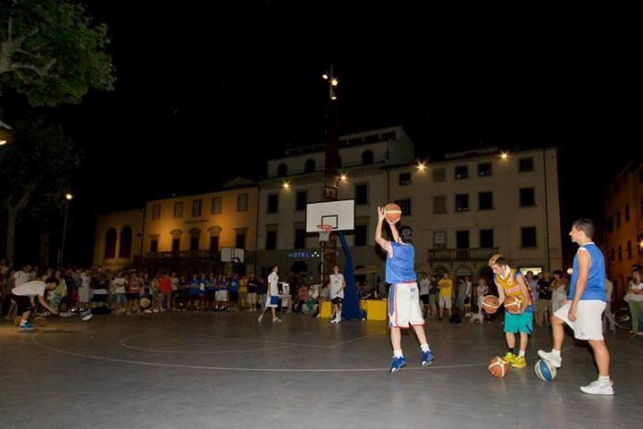 Il basket torna ad accendere le sere di Castelfiorentino 