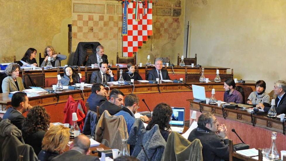 Niente soldi per la Cino, Bertinelli si difende: «Da qui nessun errore»