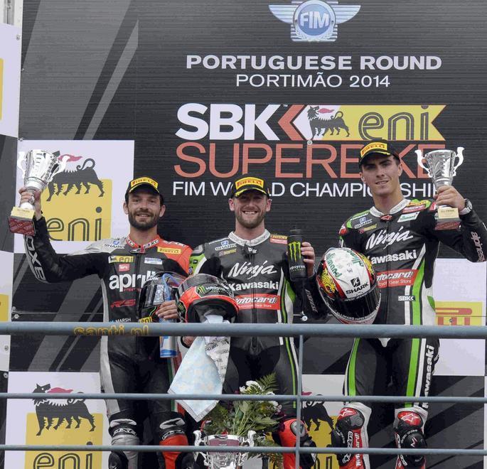 Sbk: Sykes allunga, Melandri stregato 