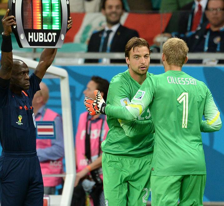 Cillessen, titolare triste Krul, pararigore felice 