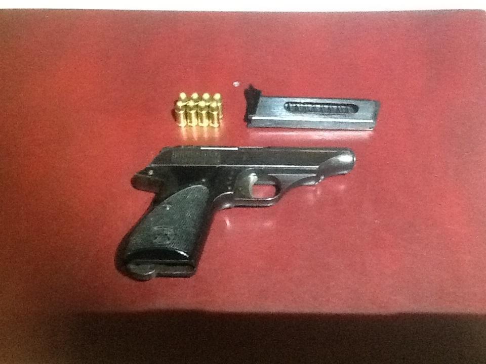pistola