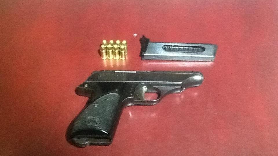 pistola