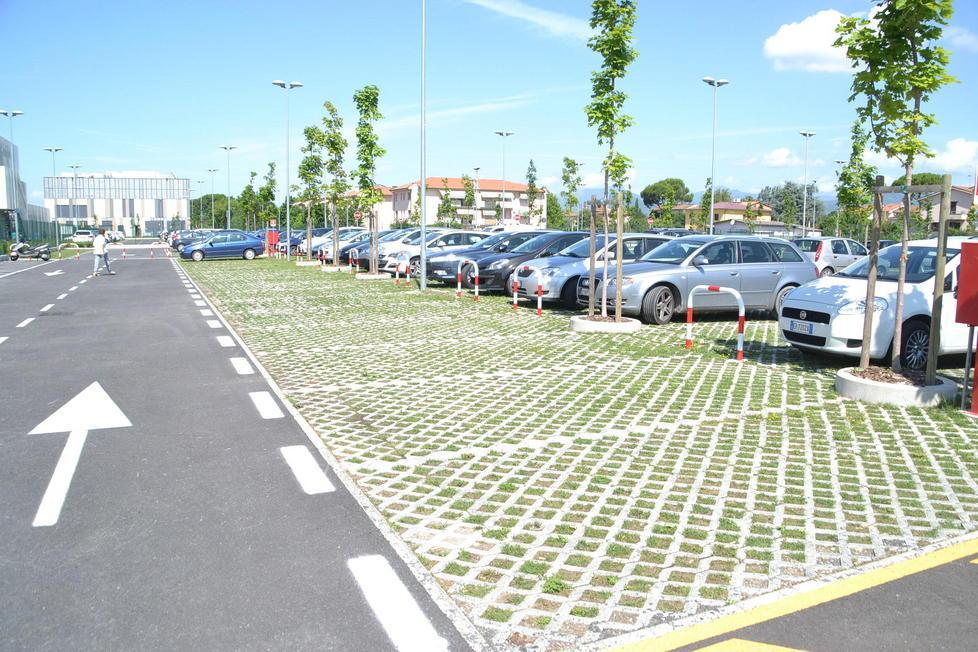 I disabili non pagano la sosta nel parcheggio del San Luca 