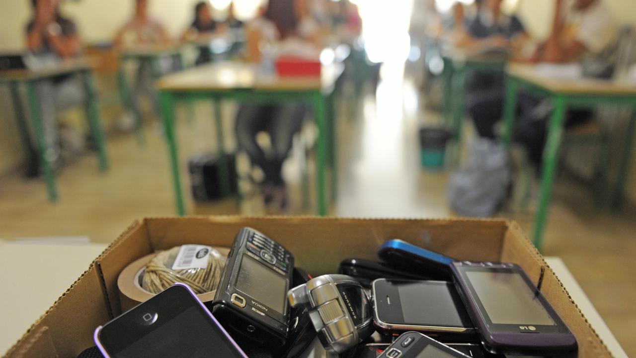 Liceo Salutati, l’avvocato della ragazza sospesa dalla maturità: «Ha commesso un errore sì, ma superabile»