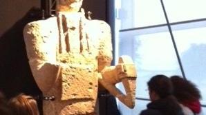 Le 38 sculture divise tra Cagliari e Cabras