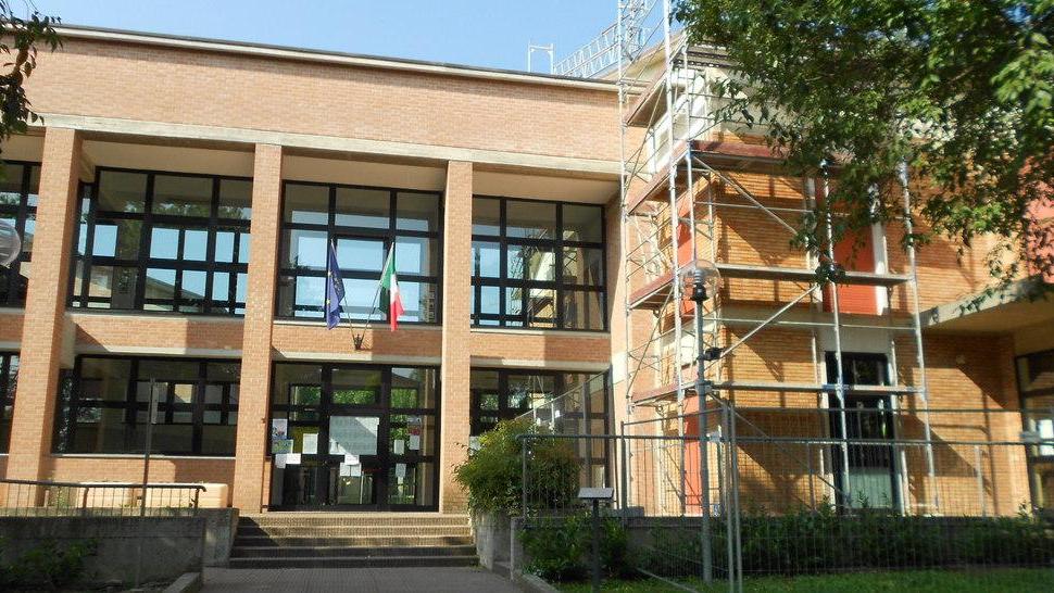 Albinea, iniziati i lavori per sistemare la scuola elementare
