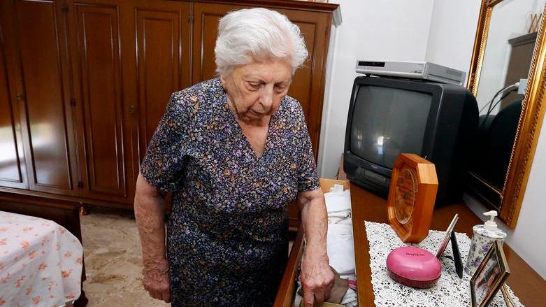 «Dicevano: mettete tutto l’oro e i soldi in un sacchetto»