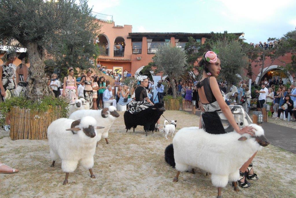 Di fronte agli yacht sfila a Porto Cervo lo stile di Marras 