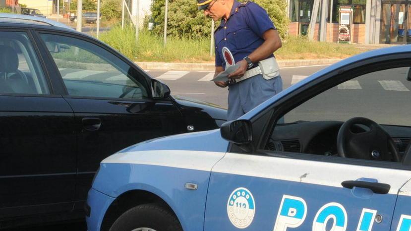 In Fi-Pi-Li con fucile “clandestino”, munizioni e coltelli: arrestato
