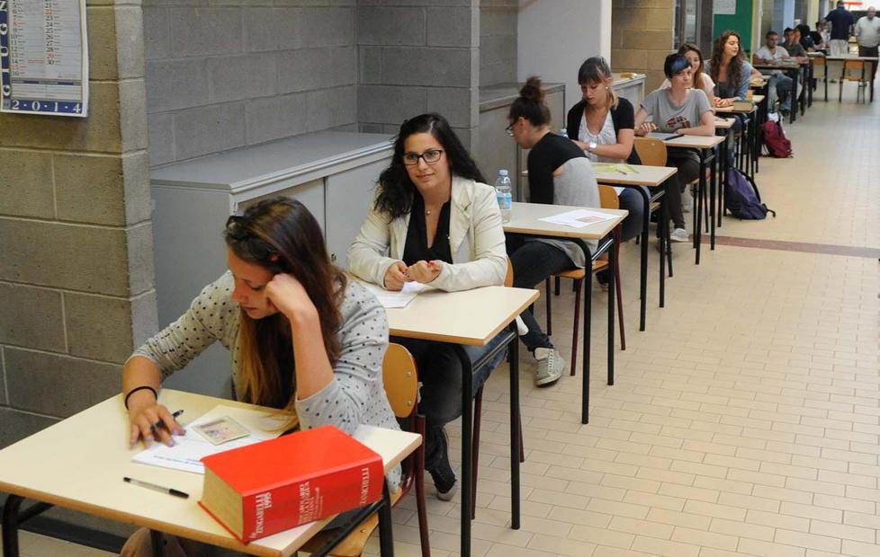 Maturità, tutti promossi. Ecco i risultati nei due istituti cecinesi 