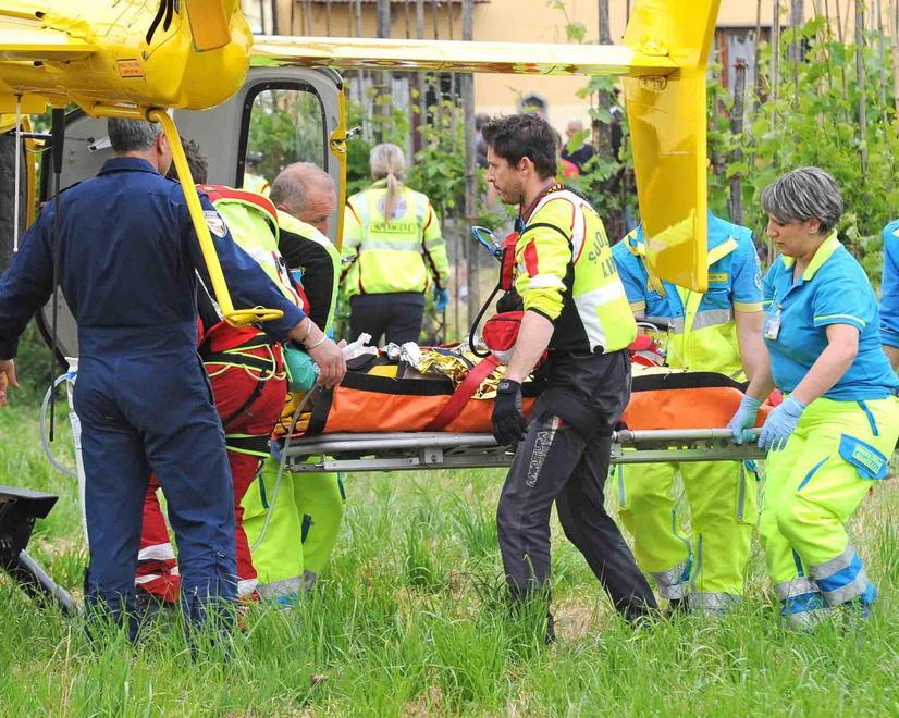 Cade da cavallo, in gravi condizioni per diversi traumi e fratture 
