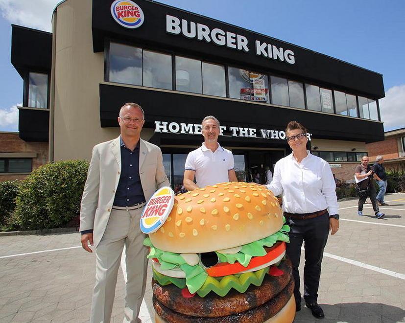 A Empoli scoppia la Burger King-mania e porta 25 posti di lavoro 