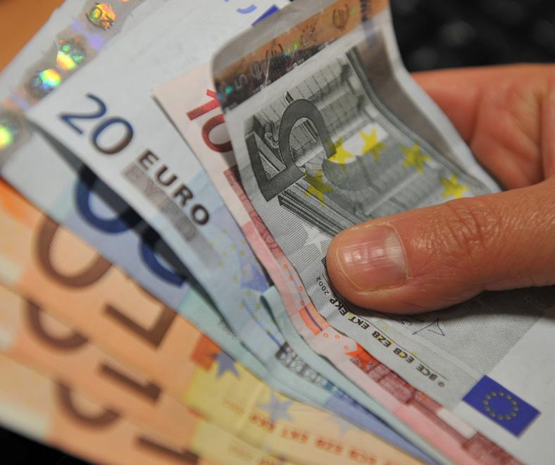 «Diamo un aiuto alle persone oneste in tempo di crisi» 