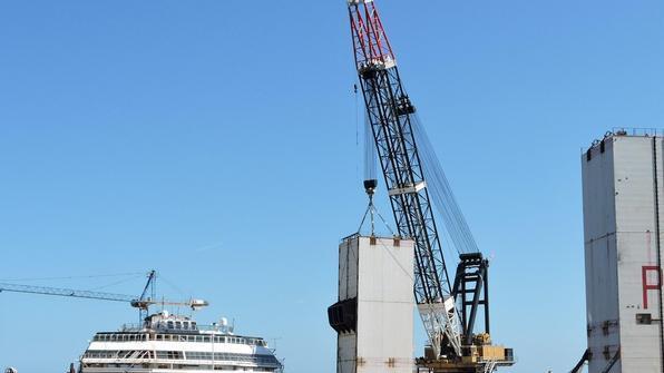 Costa Concordia, prosegue l’offensiva
