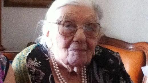 Il record di zia Maddalena la nonnina festeggia 107 anni