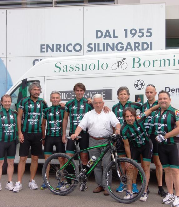 Otto amici sciolgono il voto a Bormio