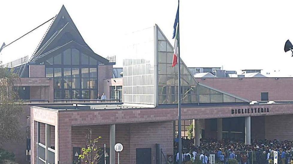 La sudditanza col capoluogo nell’anno delle scommesse