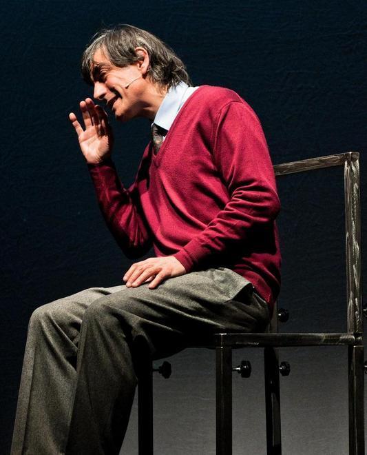 Il teatro ai Giardini Ducali con “Italianesi” di La Ruina 