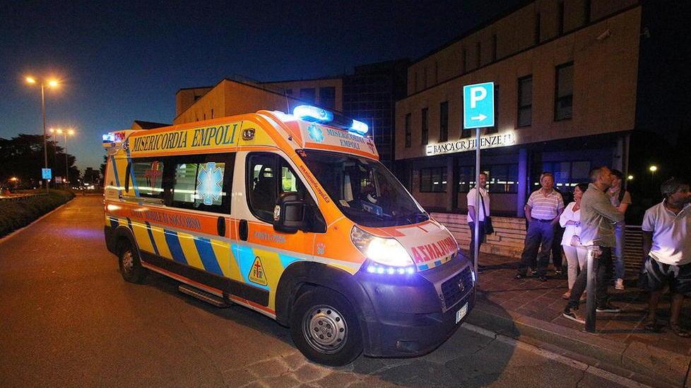 Investita una coppia vicino al centro, sono in gravi condizioni