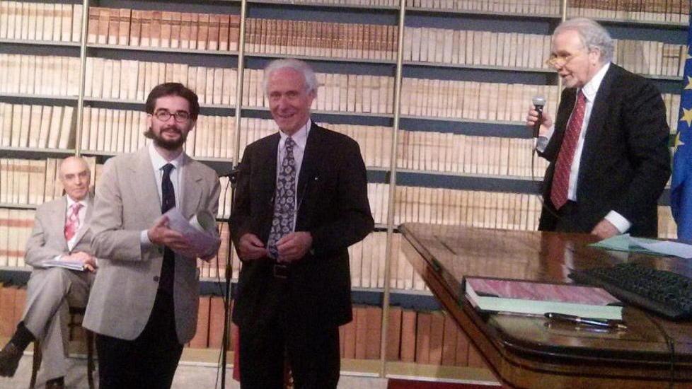 Giovane ricercatore vince il Premio Unasa