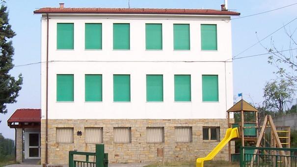 Tagli alle elementari di Varana