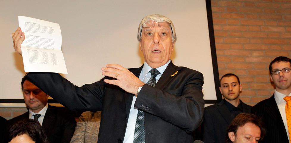 Giovanardi: «Scandalo doppi pesi». Defranceschi si candida?