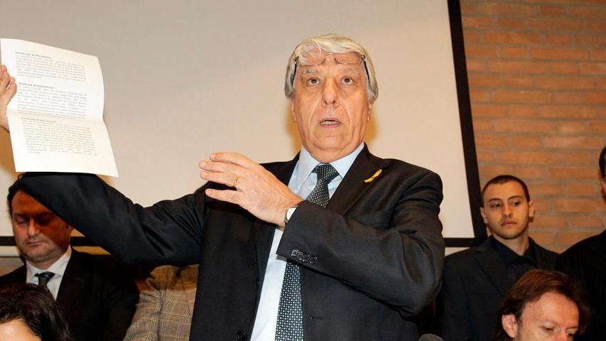 Giovanardi: «Scandalo doppi pesi». Defranceschi si candida?