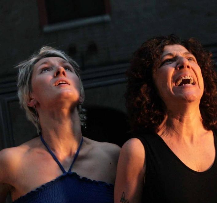 In scena “La luce della luna” stasera per il Racket Festival