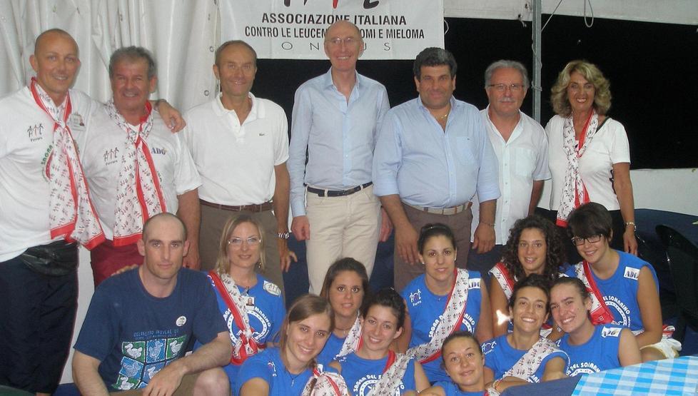 Il somarino si fa in quattro e aiuta le associazioni