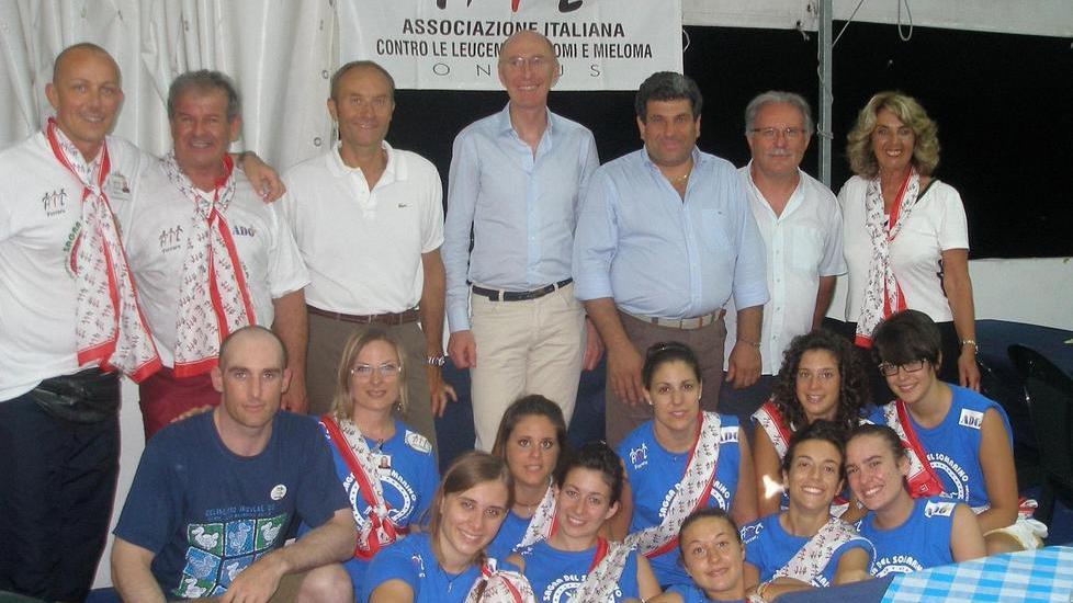 Il somarino si fa in quattro e aiuta le associazioni
