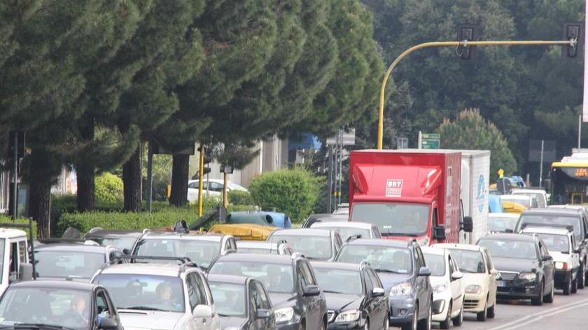 Auto mon amour, in provincia di Prato ce n’è una per residente
