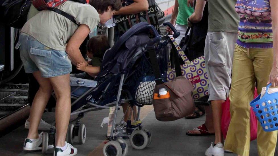 «Mia nuora maltrattata per il passeggino sul bus»