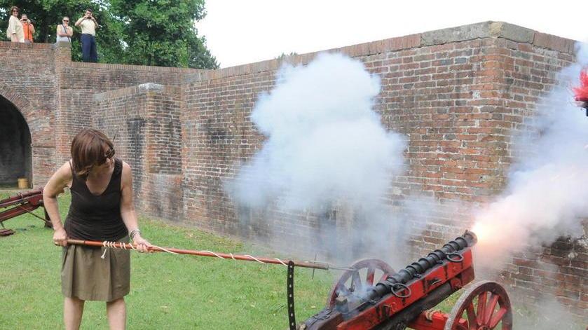 San Paolino, lo sparo del cannone ricorda il miracolo