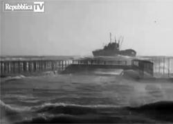 Video Istituto Luce / Livorno 1952, il naufragio della Grommet Reefer 