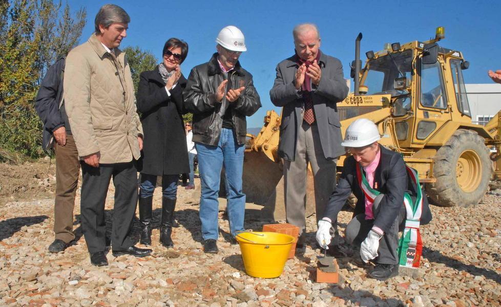 Vignole, 2 progetti per la piscina 