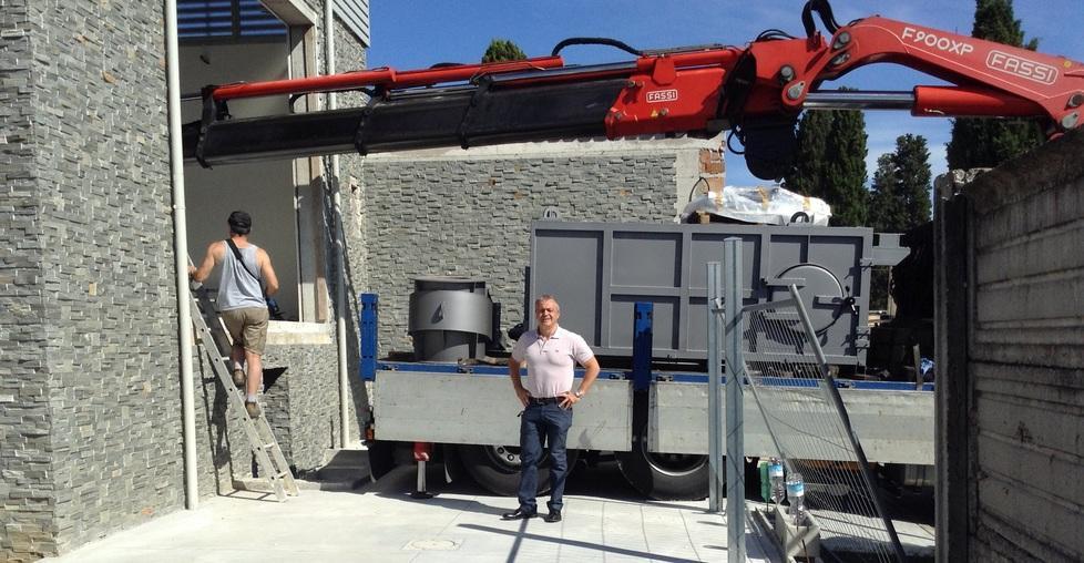 Al via i lavori di assemblaggio del nuovo forno crematorio