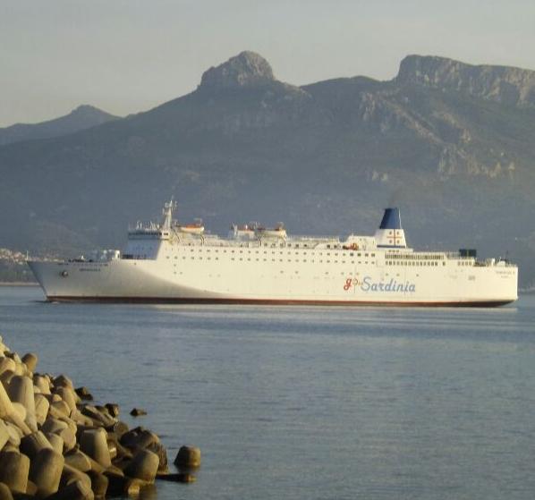 In crescita i turisti arrivati con i traghetti 
