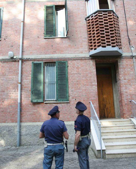 Reggio Emilia, indagini della polizia sul “volo” del bambino 