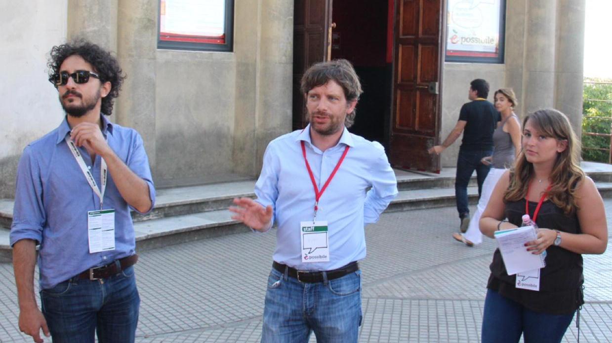 Gaffe alla “Leopolda rossa”: annunciata la morte di Ciampi sull’onda della falsa notizia sui social