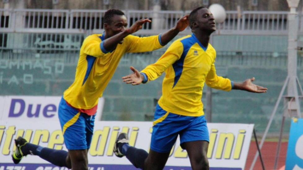Dal remo ai tacchetti, allo stadio per la festa dei rioni