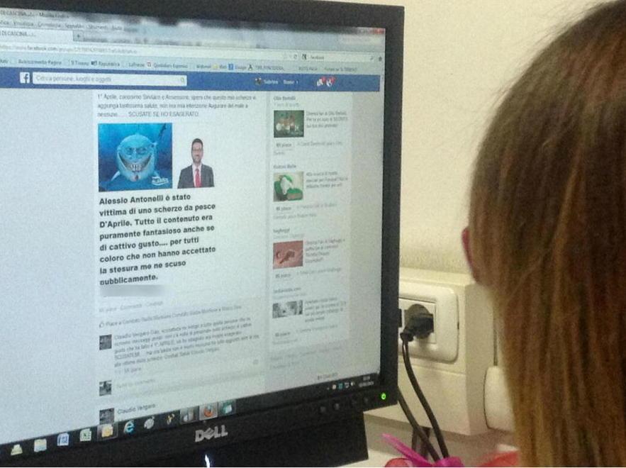 La prof su Facebook offende la scuola 