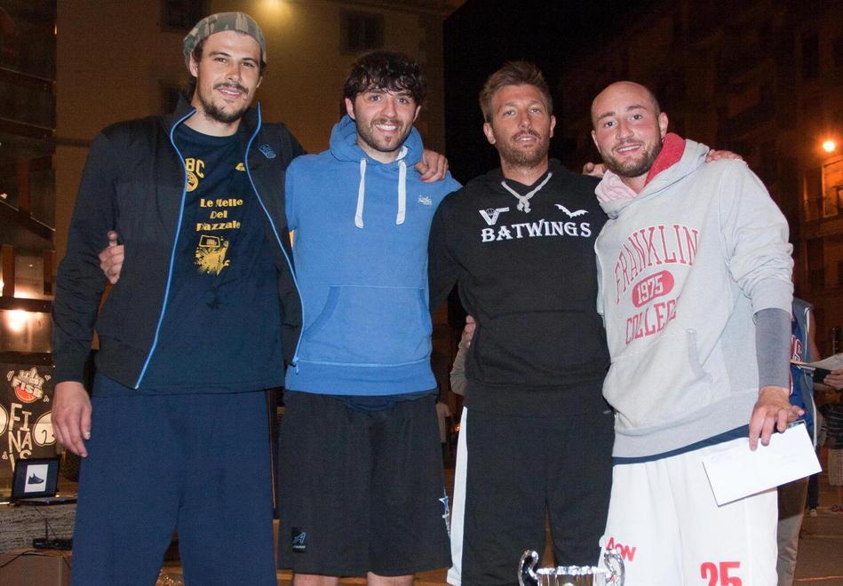 Nel piazzale brillano le stelle Young Elders 