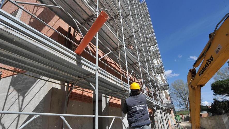 Ultimatum delle ditte edili «Costrette a licenziare»