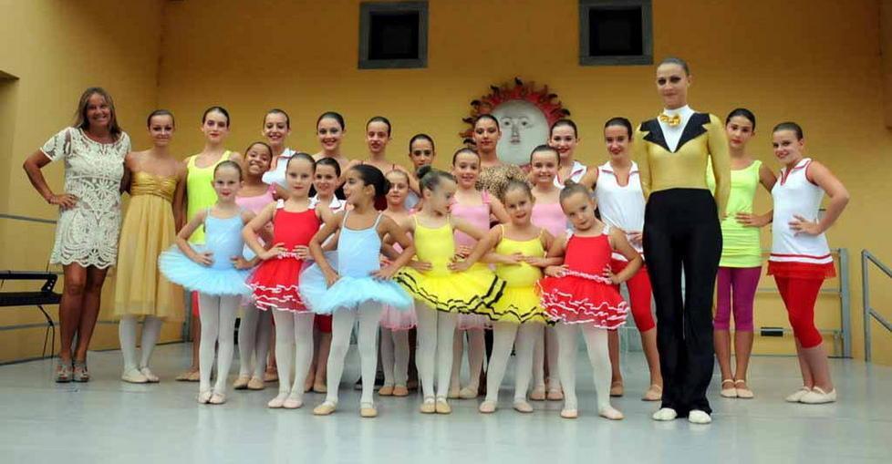 Niente teatro, e il saggio di danza si fa a casa 