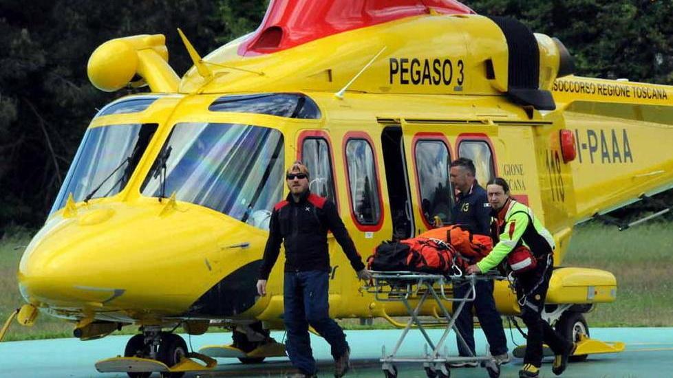 Anziano si ferisce col motocoltivatore