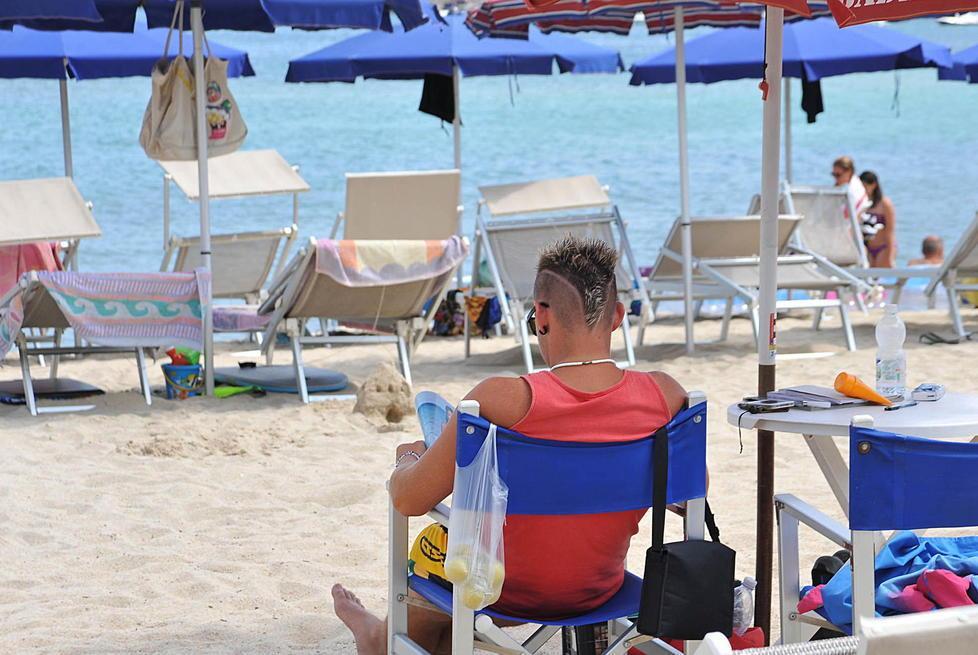 «Brevetto Fin a chi noleggia ombrelloni» 