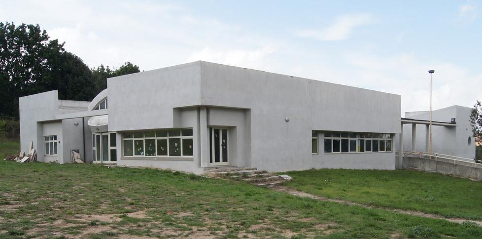Scuole senza fondi, scoppia la polemica 