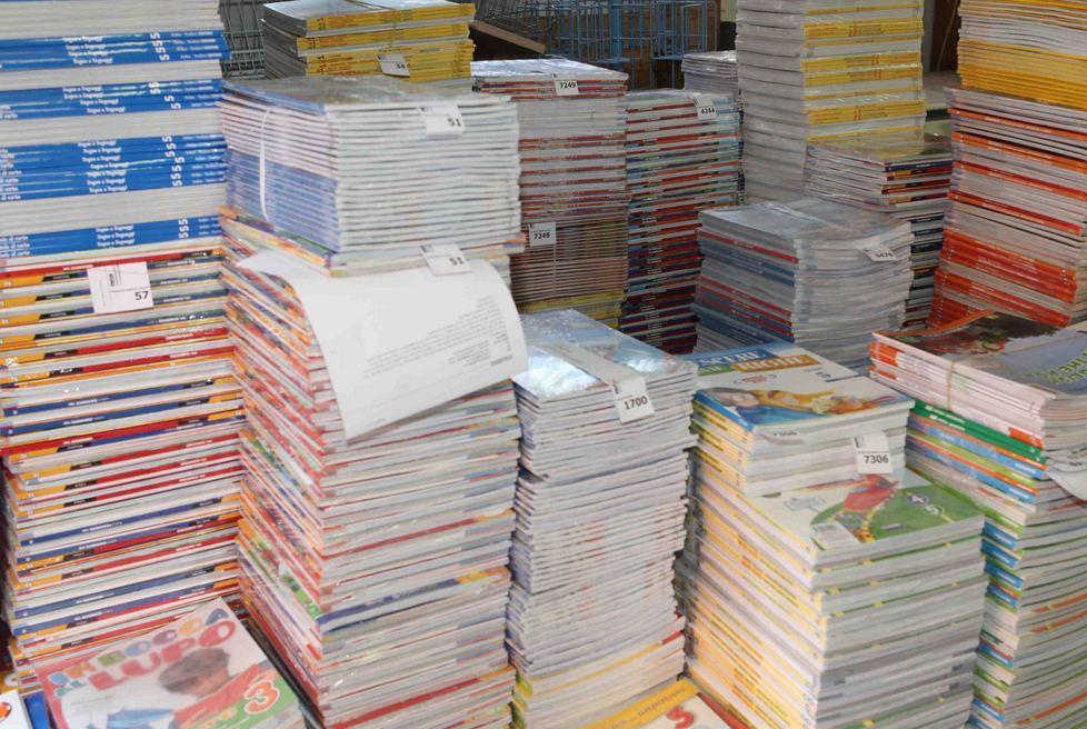 «Qualcuno può acquistare i libri per mia figlia?»